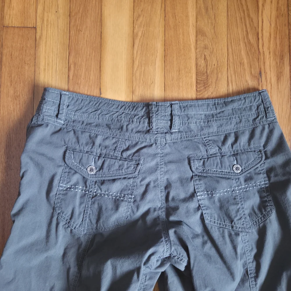 Kuhl Convertible Roll Up Pants Gray Size 8 - Picture 8 of 14